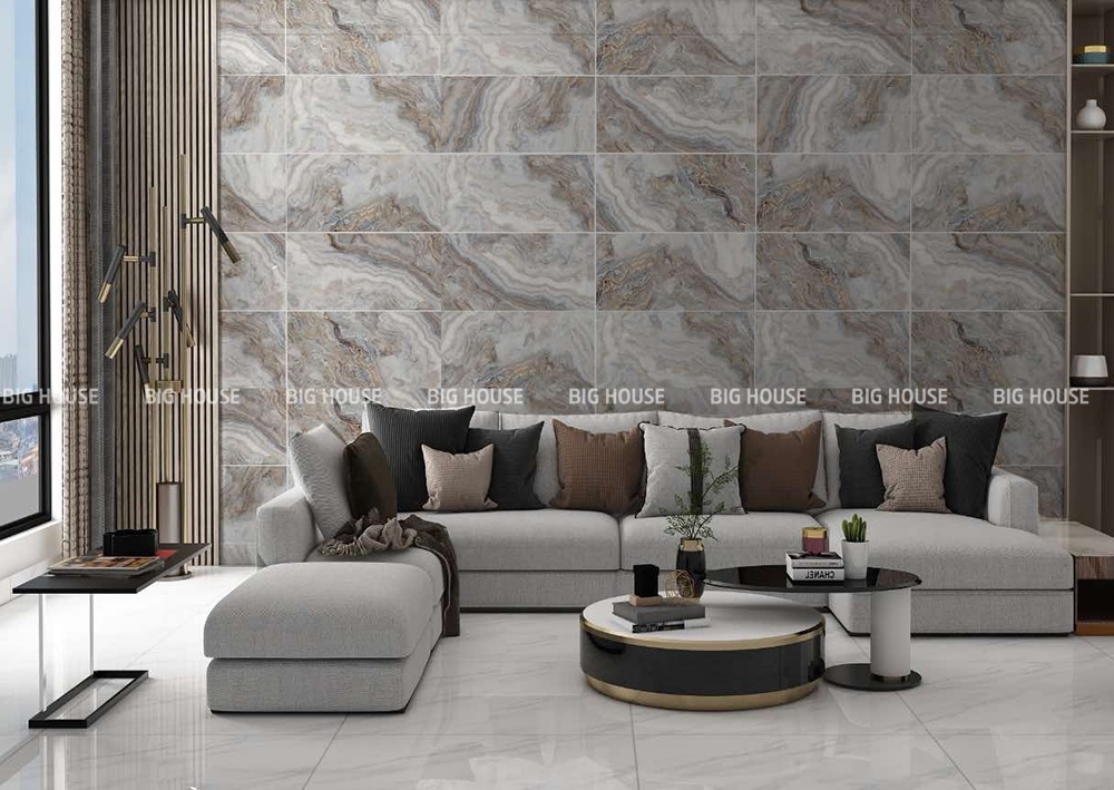 Ốp gạch cho toàn bộ tường giúp phòng khách thêm đồng bộ, thống nhất